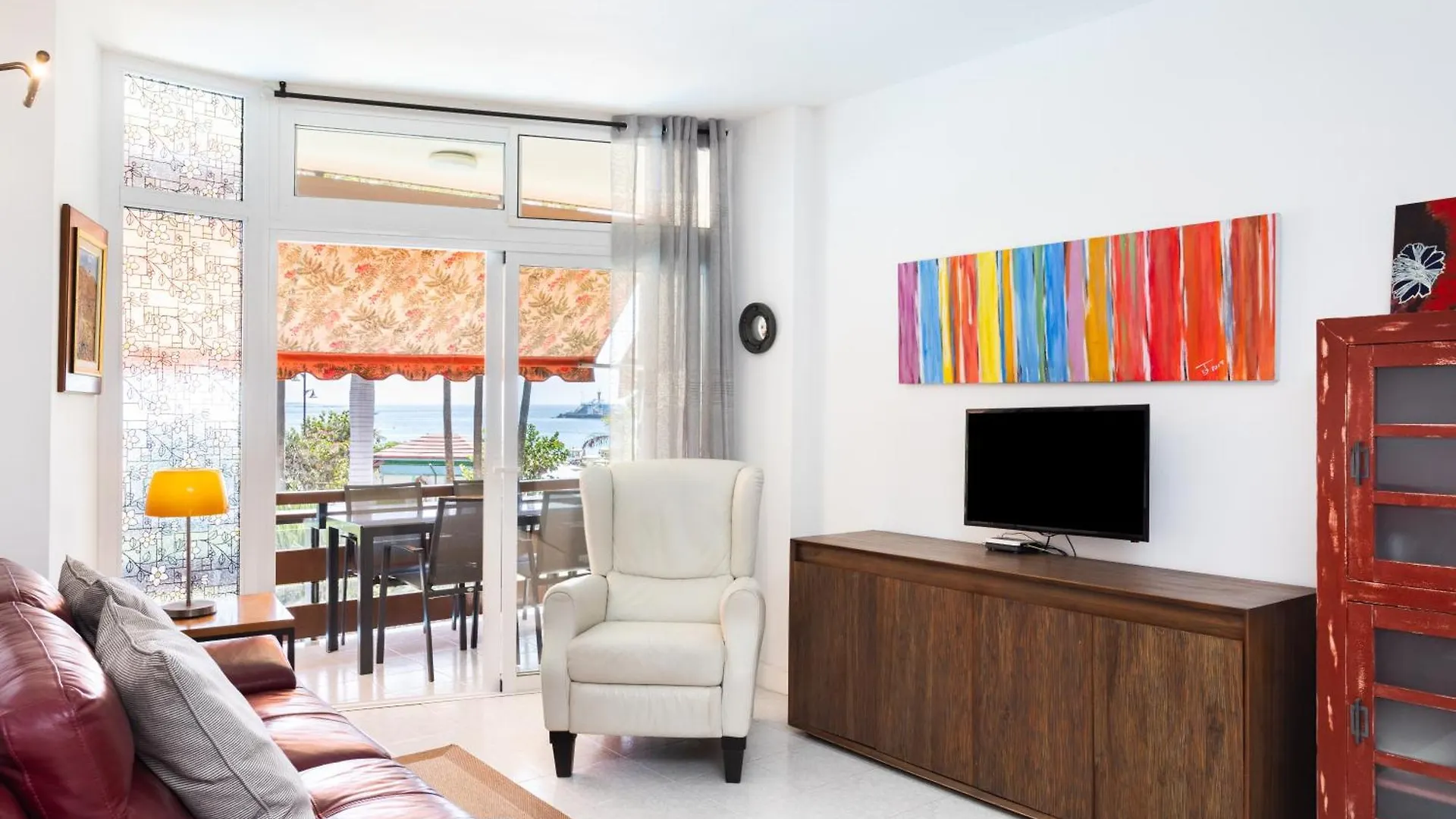 Classbnb - Seafront Apartment At Las Vistas Beach Arona